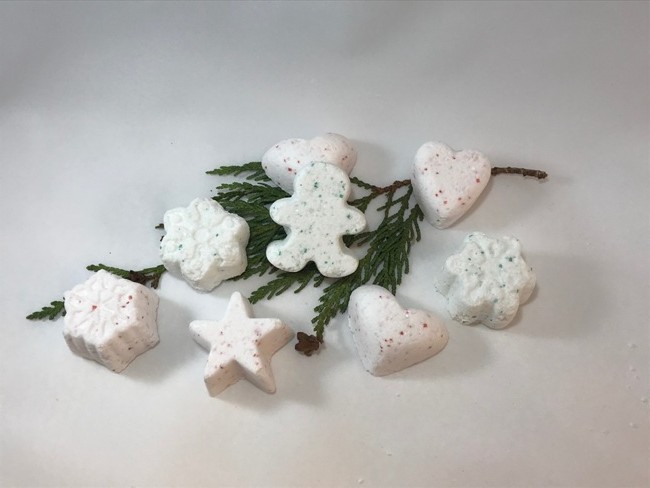 Holiday Memories Shower Blossoms Pkg. of 4